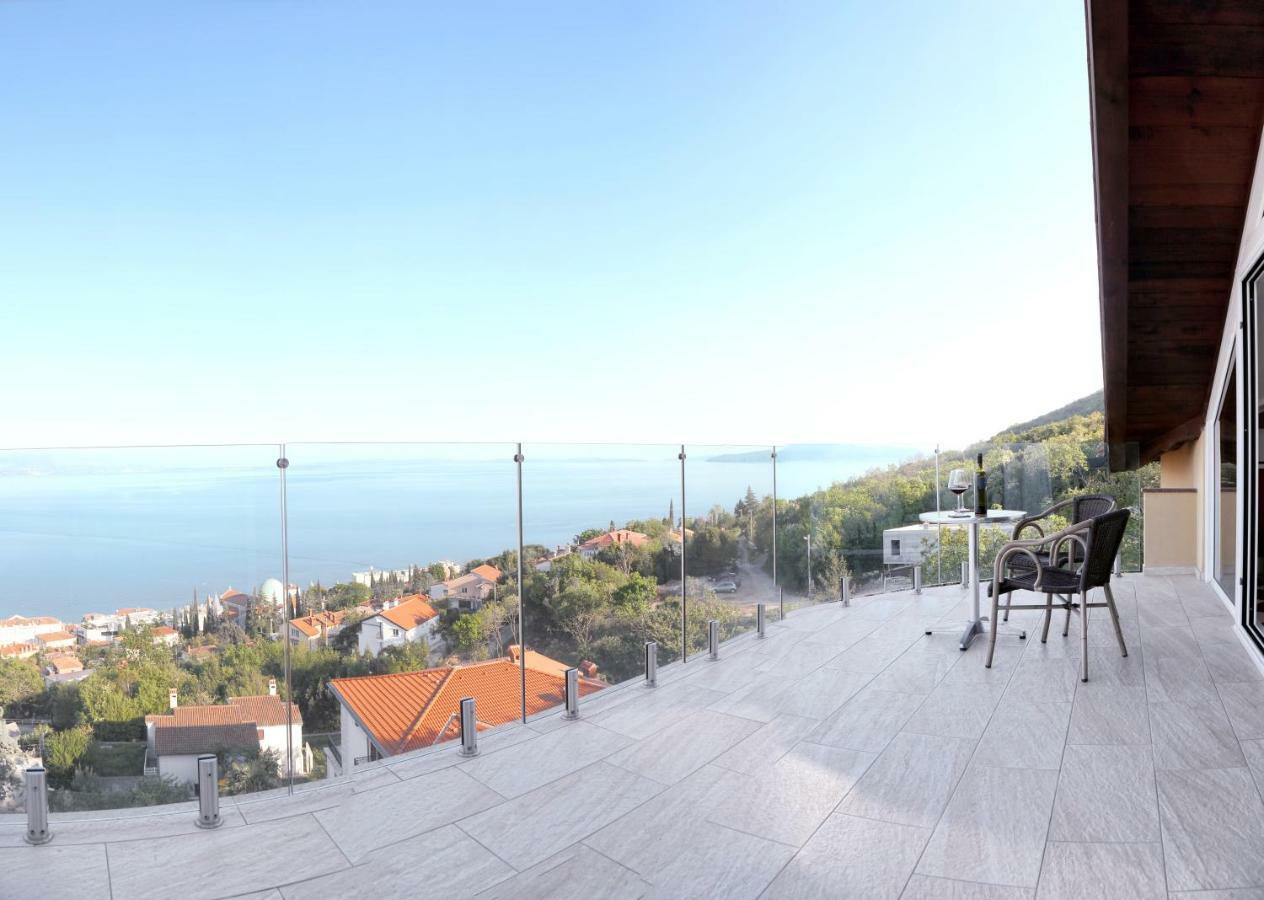 Apartment Birds View Opatija Exterior photo